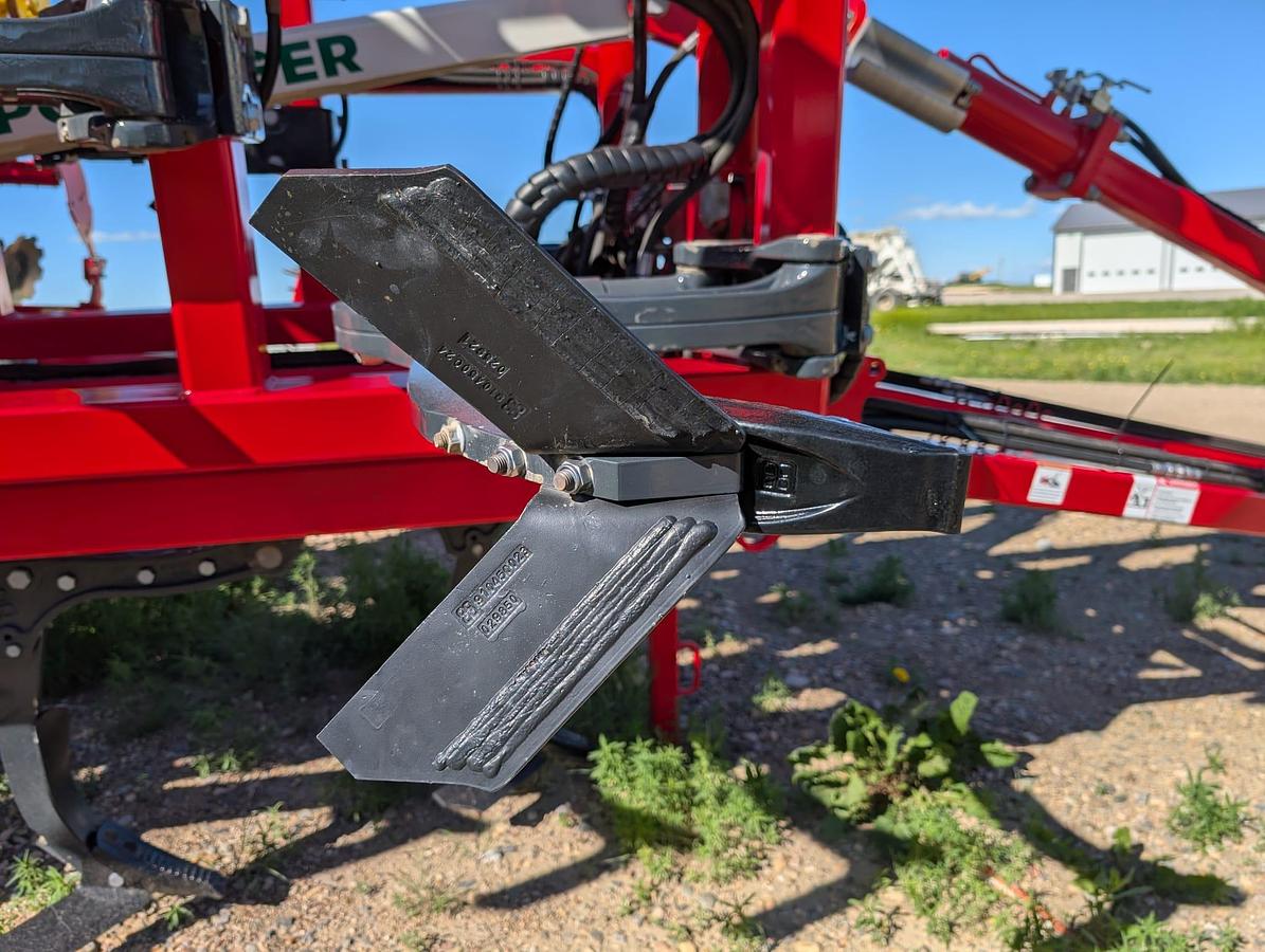 2025 Pottinger Terria 6040