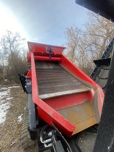 Used 2023 RED RHINO 3-WAY SCREEN