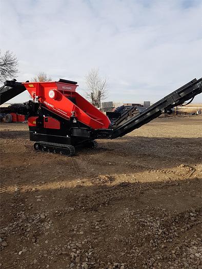 2023 RED RHINO 3-WAY SCREEN