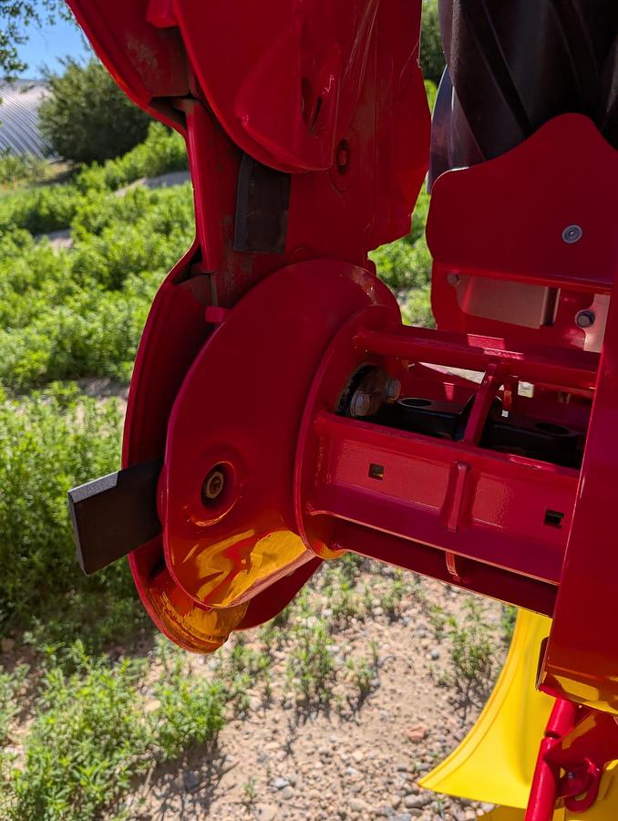 Used 2025 Pottinger NOVACAT V 10000