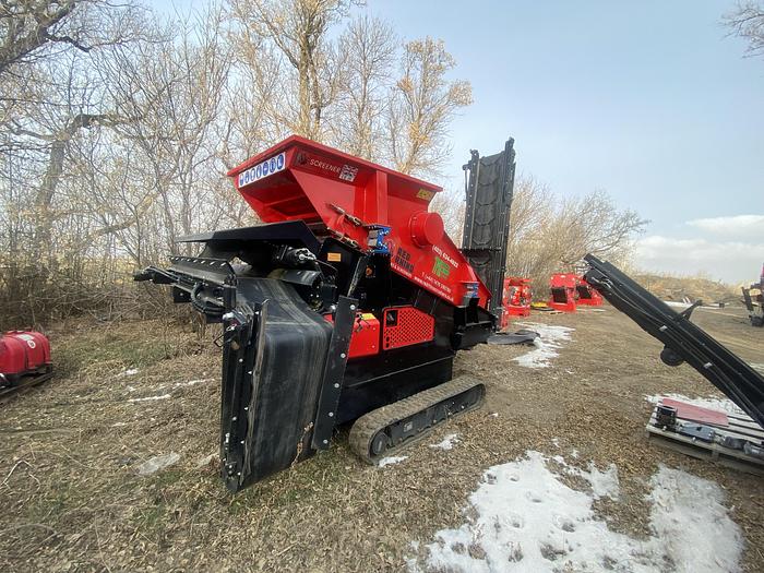 Used 2023 RED RHINO 3-WAY SCREEN