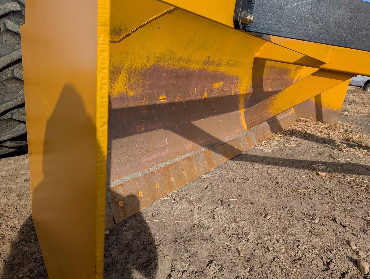 Used Custom Built 17 Ft Box Scraper