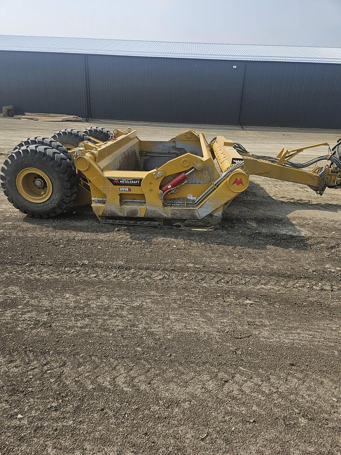 Used 2023 METALCRAFT 2016E