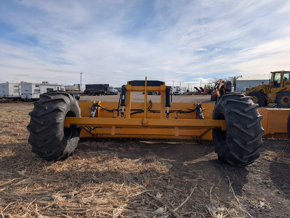 Used Custom Built 17 Ft Box Scraper