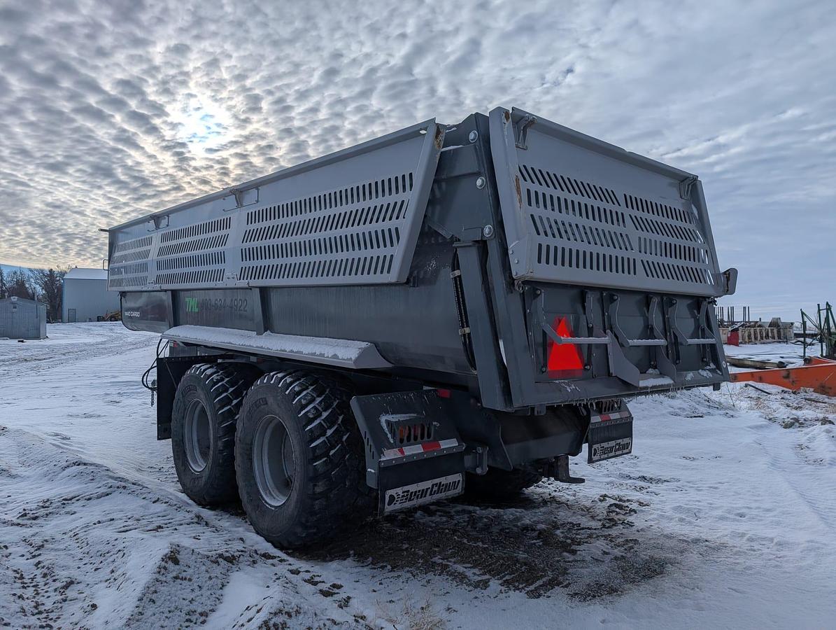 Used 2023 Bearclaw 1440 Silage Cargo Wagon