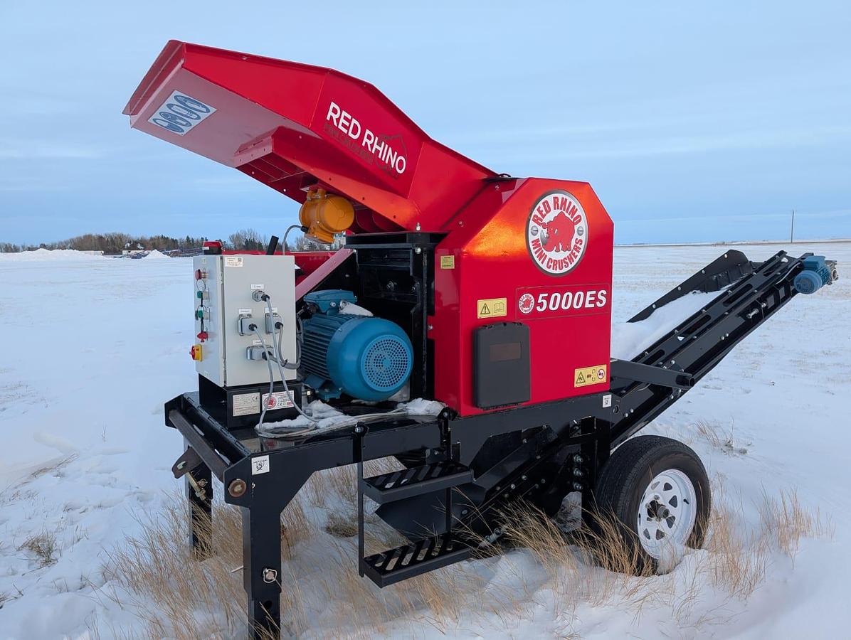 Used 2022 RED RHINO 5000 Static Electric