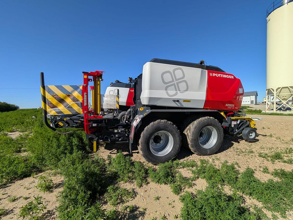 Used 2025 Pottinger Impress 3160 VC Pro