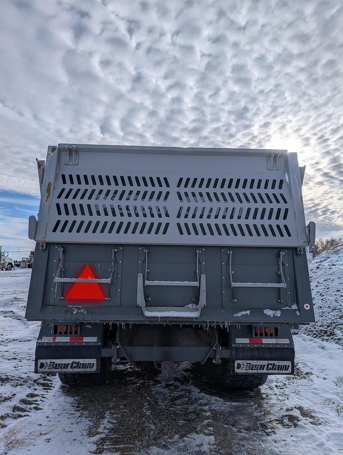 Used 2023 Bearclaw 1440 Silage Cargo Wagon