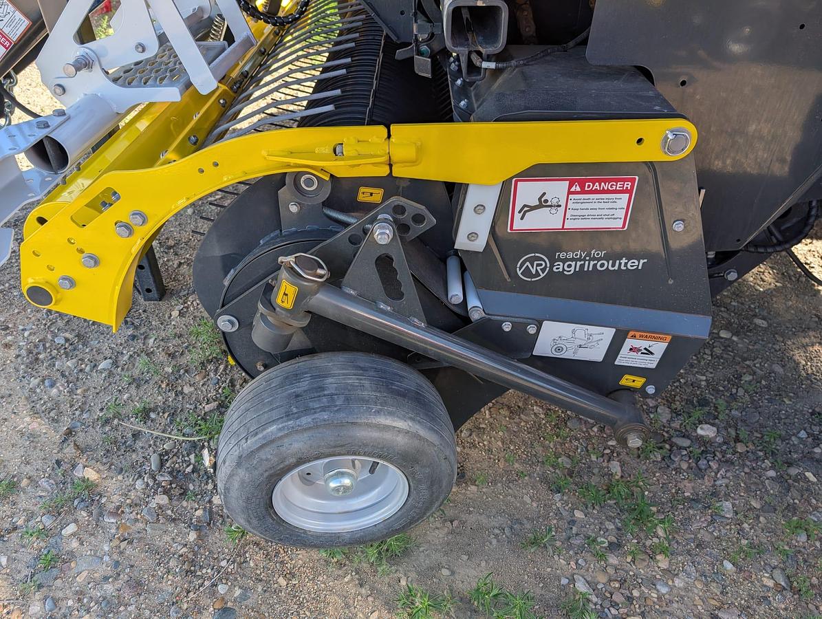 Used 2025 Pottinger Impress 3160 VC Pro