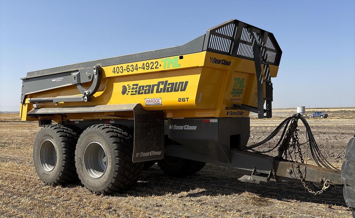 Used 2023 Bearclaw 26T Construction Trailer