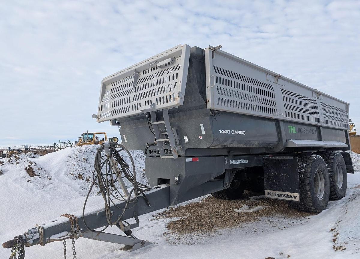 Used 2023 Bearclaw 1440 Silage Cargo Wagon