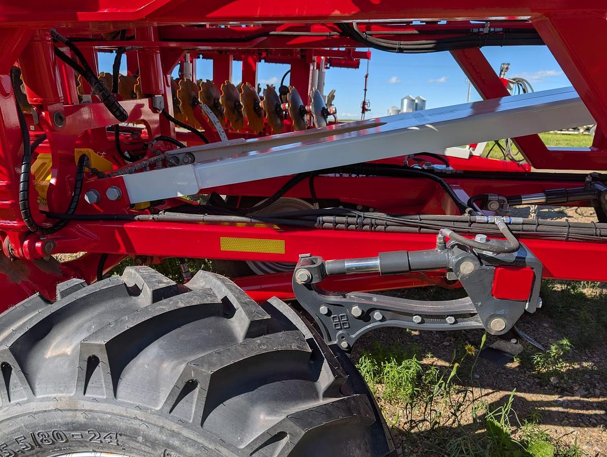 2025 Pottinger Terria 6040