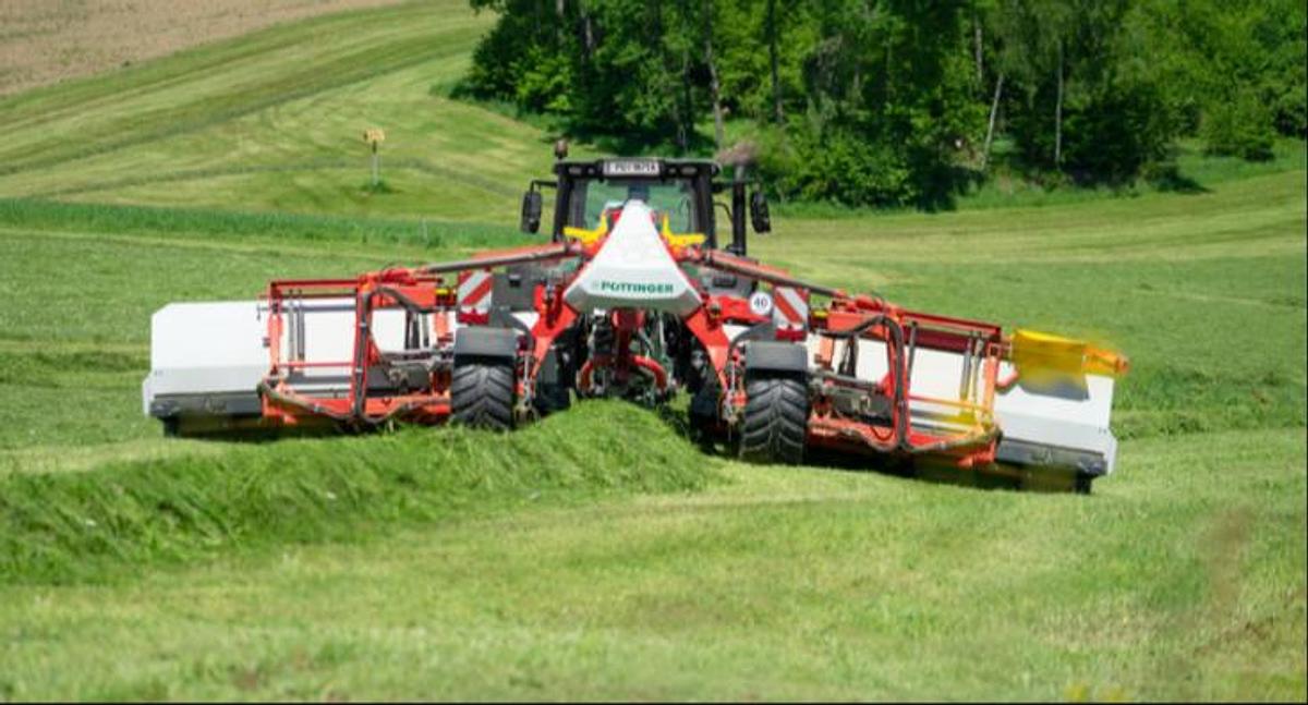 2025 Pottinger Mergento VT 9220