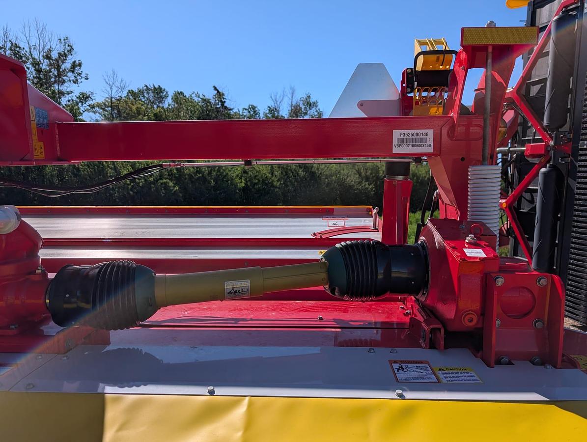 Used 2025 Pottinger NOVACAT 3507 T