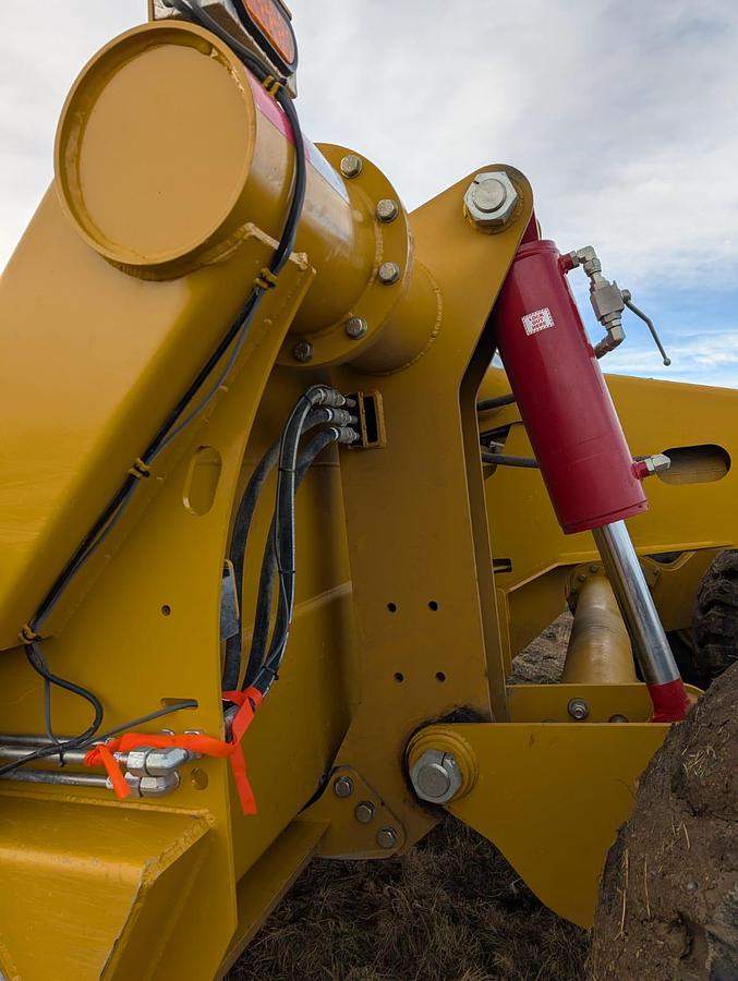 Used 2023 METALCRAFT 2016E