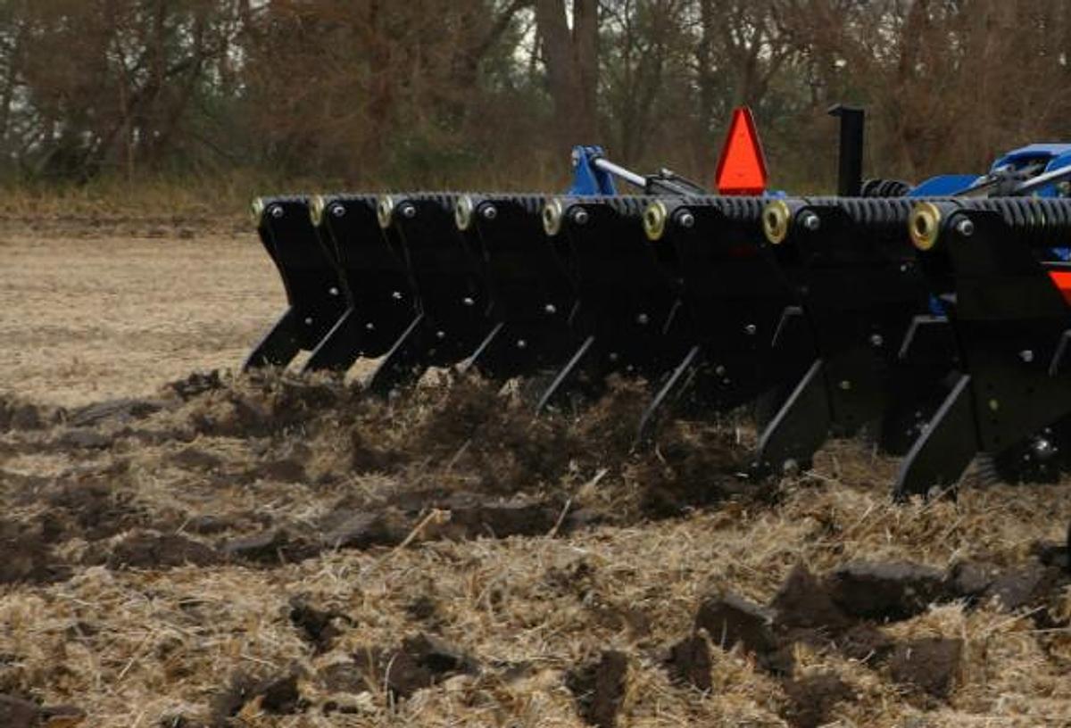 Used 2023 Landoll 2512 In-Line Ripper