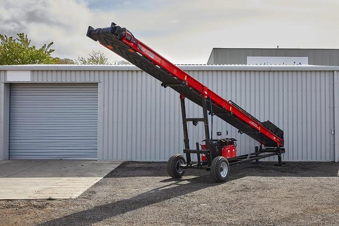 2024 RED RHINO 30 FT