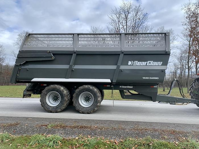 Used Bearclaw 1440 Silage Cargo Wagon