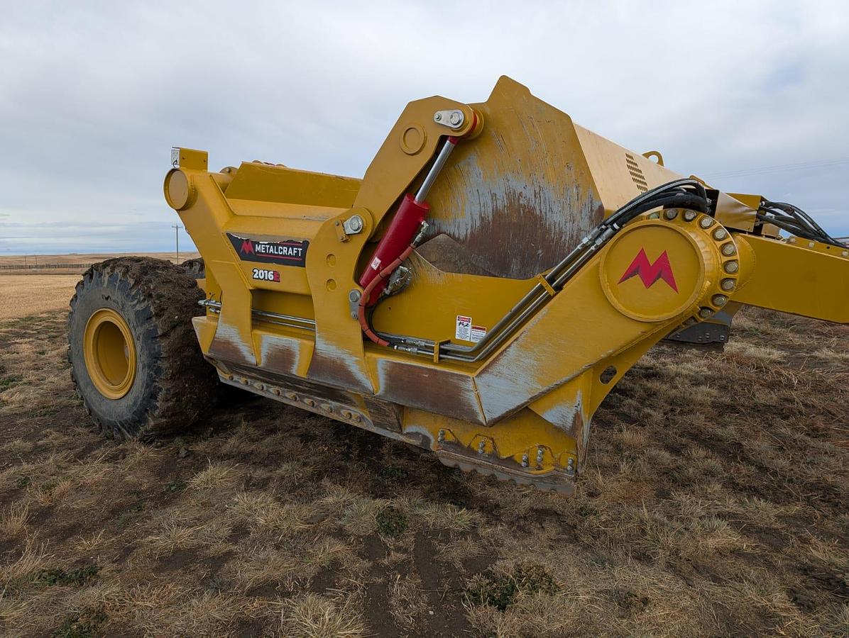 Used 2023 METALCRAFT 2016E