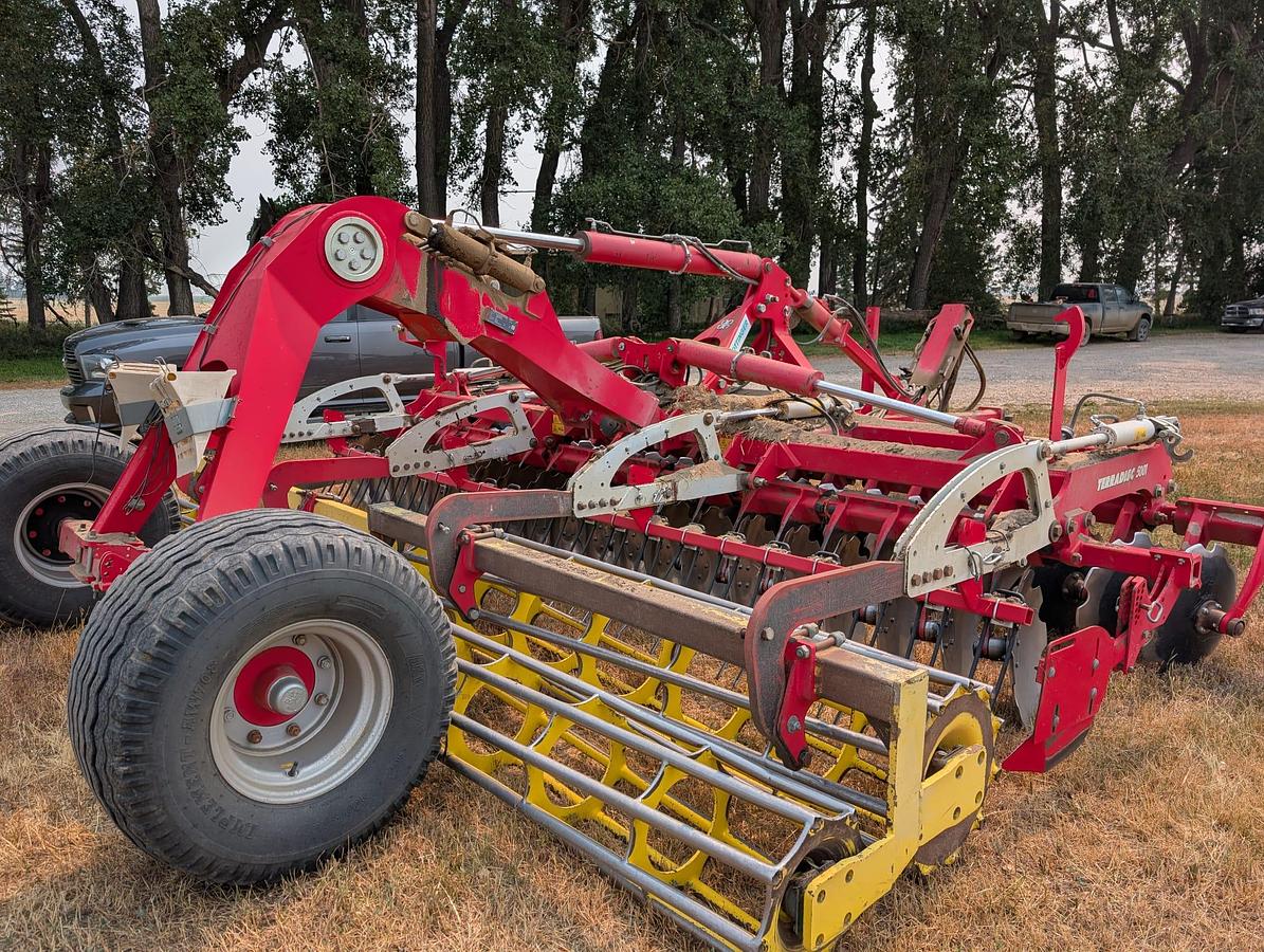 Used 2014 Pottinger TERRADISC 5001T