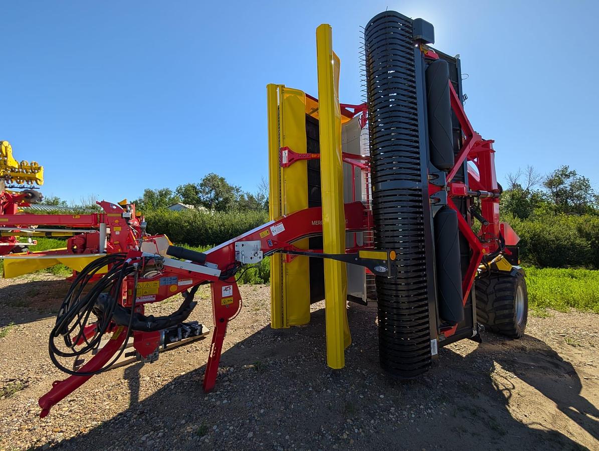 2025 Pottinger Mergento VT 9220