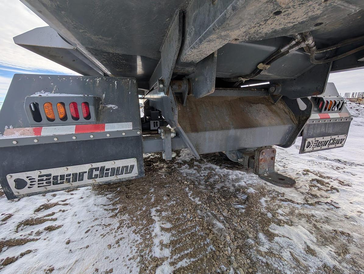 Used 2023 Bearclaw 1440 Silage Cargo Wagon