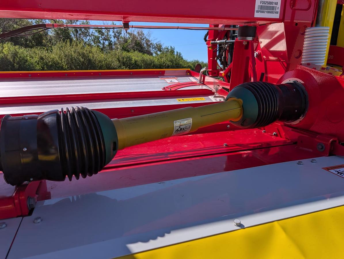 Used 2025 Pottinger NOVACAT 3507 T