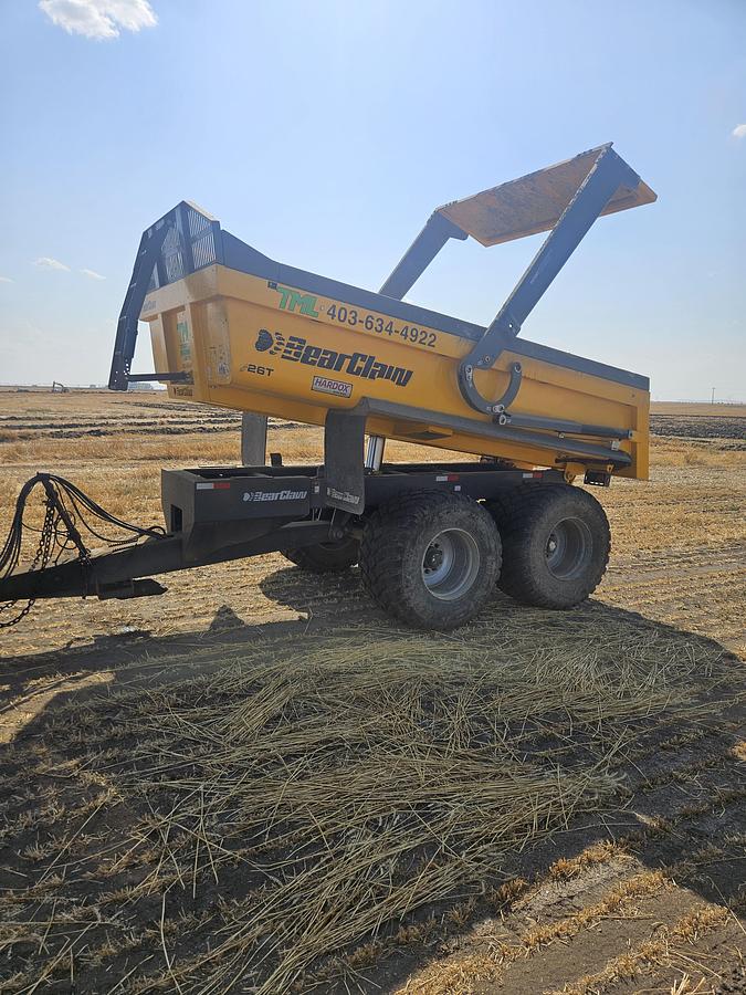 Used 2023 Bearclaw 26T Construction Trailer