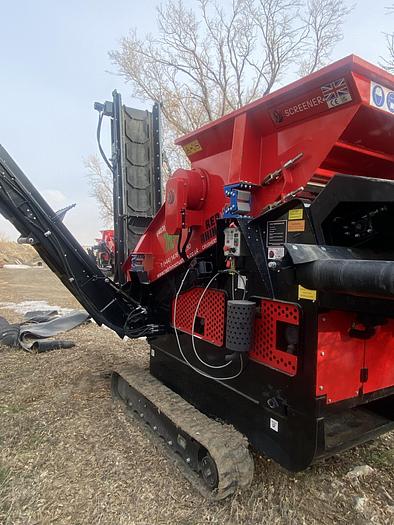 Used 2023 RED RHINO 3-WAY SCREEN