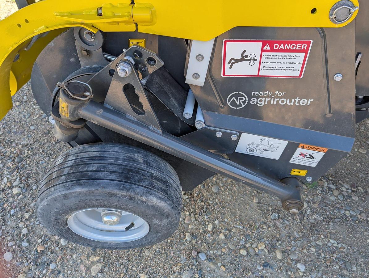 Used 2025 Pottinger Impress 3190 V Pro