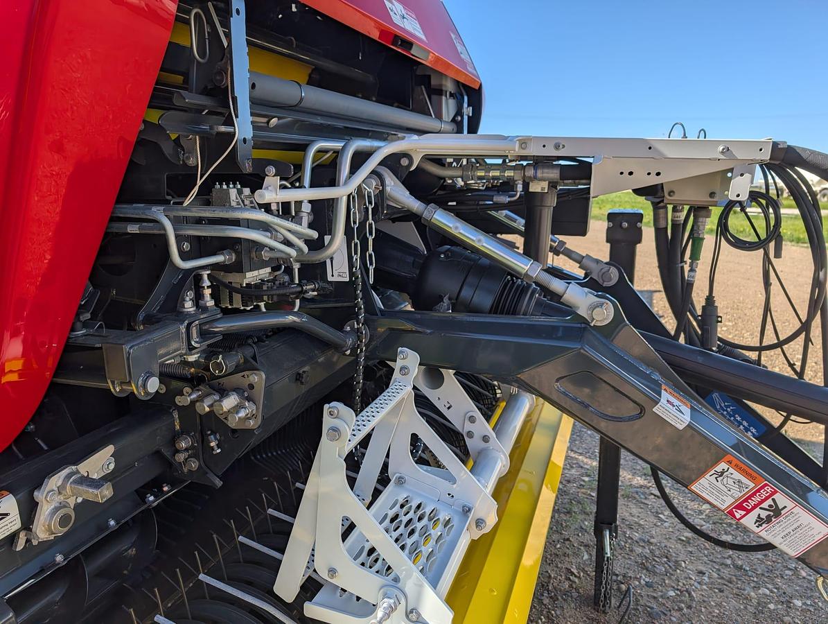 Used 2025 Pottinger Impress 3160 VC Pro