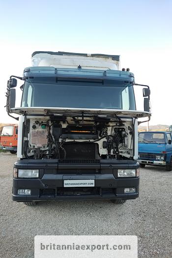 Used 2001 IVECO Eurotech 190E27 R 19 ton isothermic box lorry