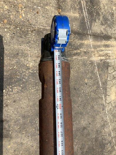 Used Straight Ribs 20 ft. 6 in. Length Stabilizer (14)