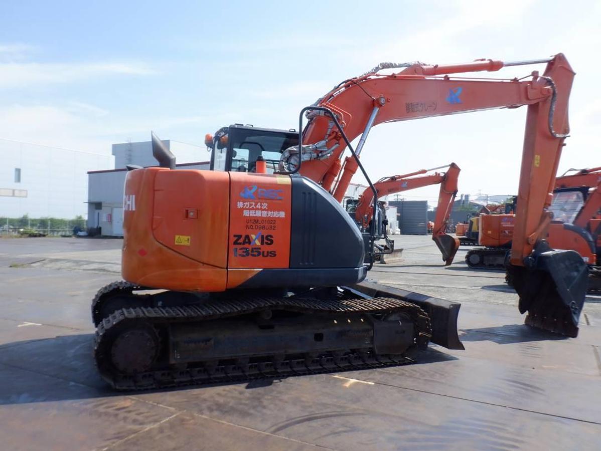 Used 2016 HITACHI  ZX135US-5B
