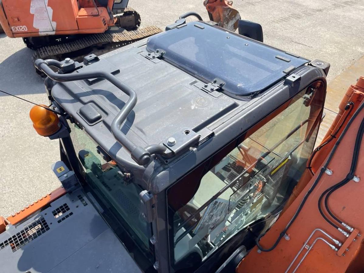 Used 2020 HITACHI  ZX135USOS-6