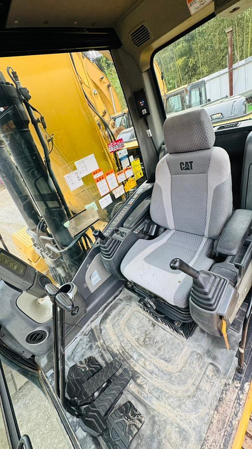 Used 2012 Cat 320D