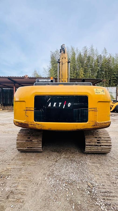 Used 2012 Cat 320D