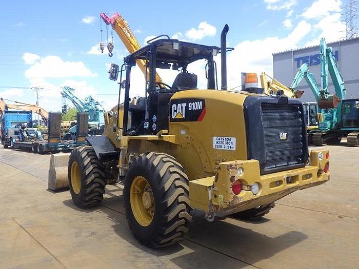 Used 2019 CAT 910M