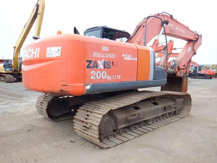 Used 2013 HITACHI ZX200-3