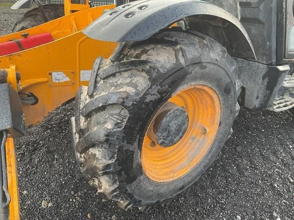 Used 2019 JCB 540-180