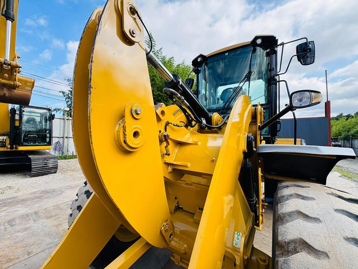 Used 2016 Cat 926M
