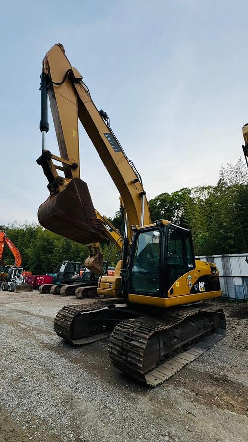 Used 2012 Cat 320D