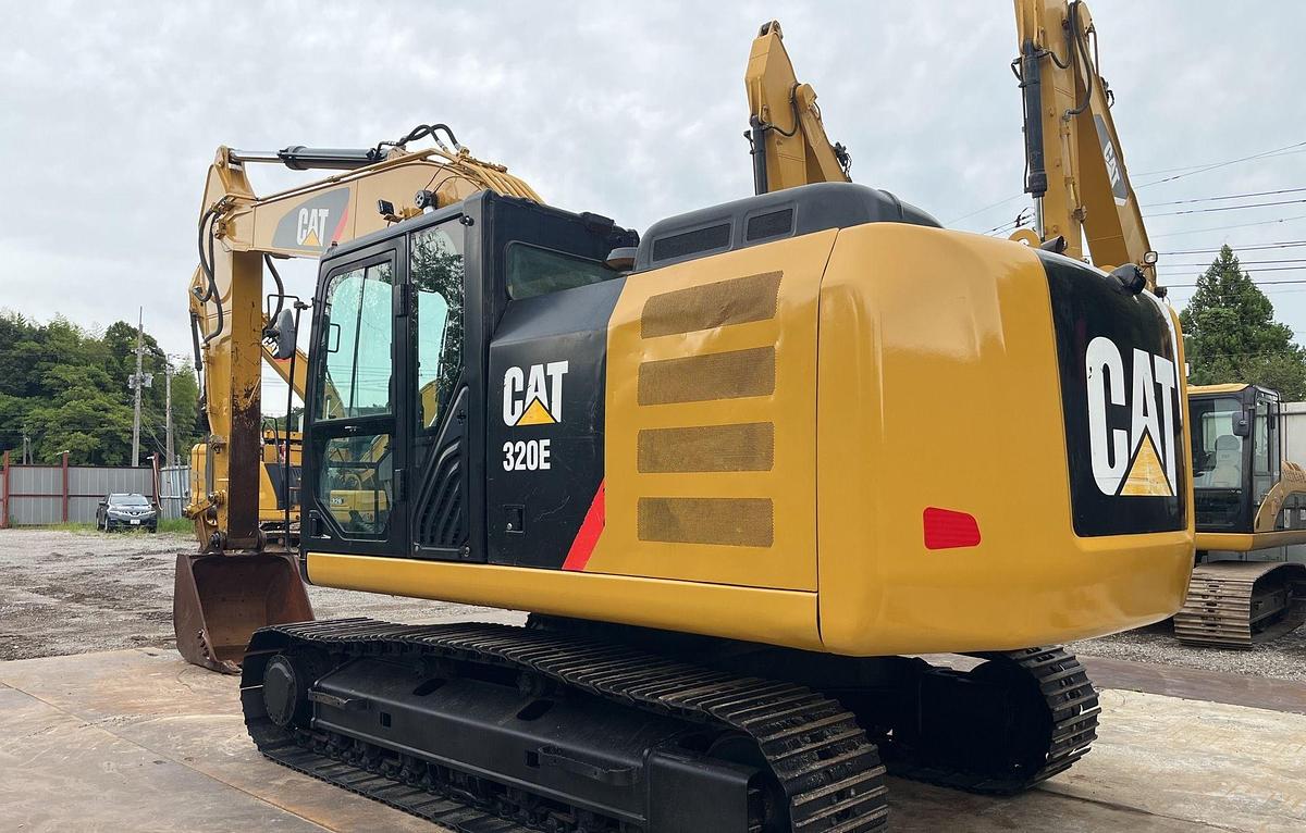 Used 2016 Cat 320E-2