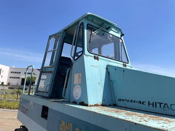 Used 1997 HITACHI RT200WT