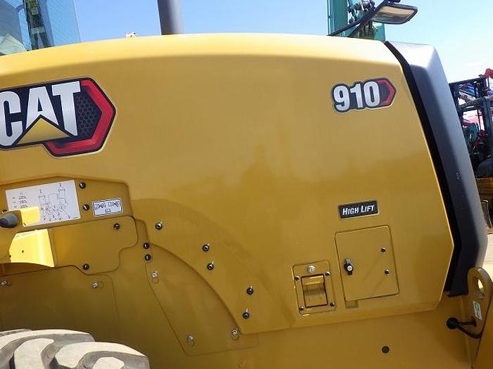 Used 2020 CAT 910-14A