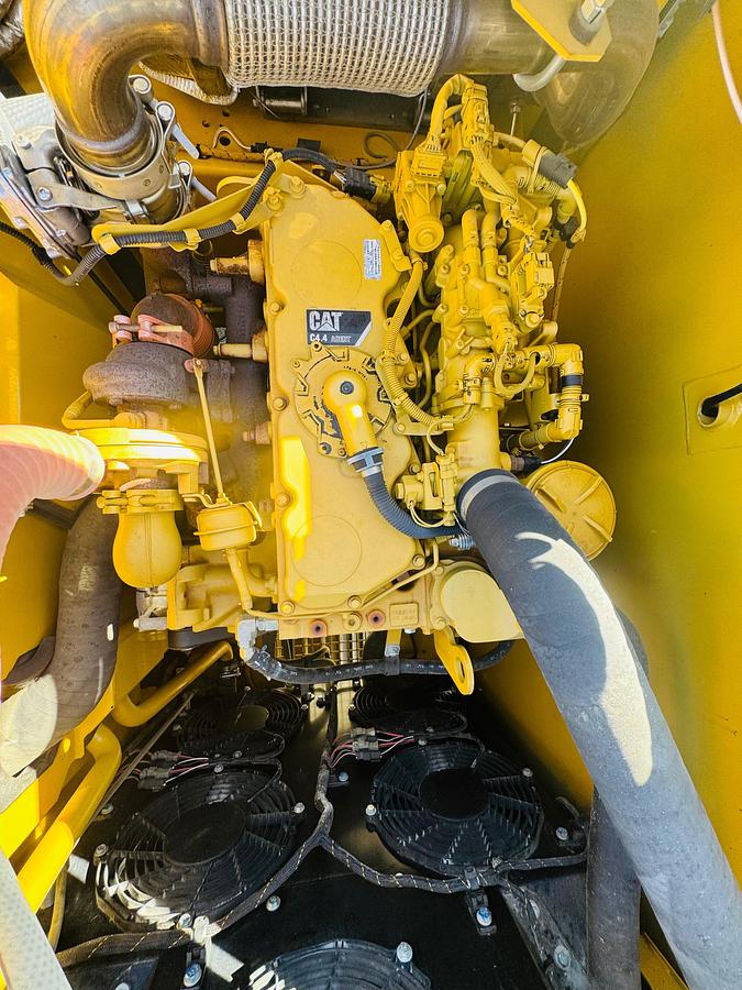 Used 2019 CAT 320-07B