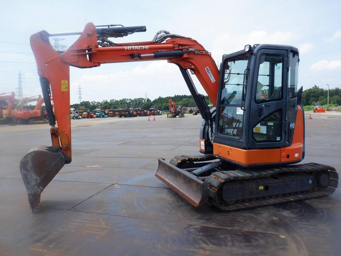 Used 2017 HITACHI  ZX55UR-5B