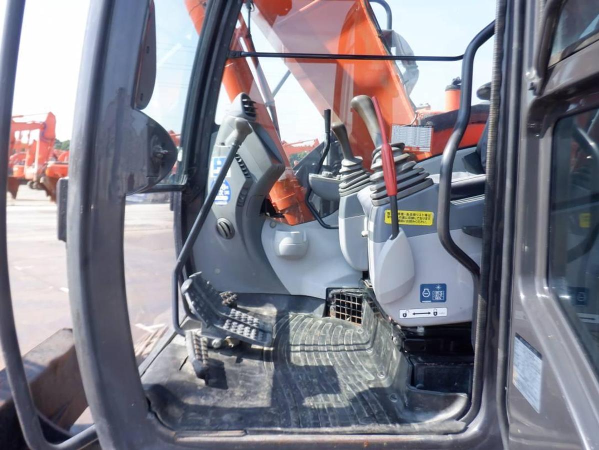 Used 2016 HITACHI  ZX135US-5B