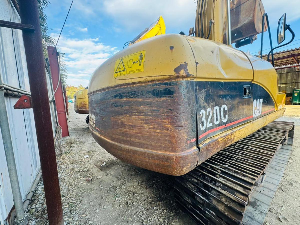 Used 2001 Cat 320C