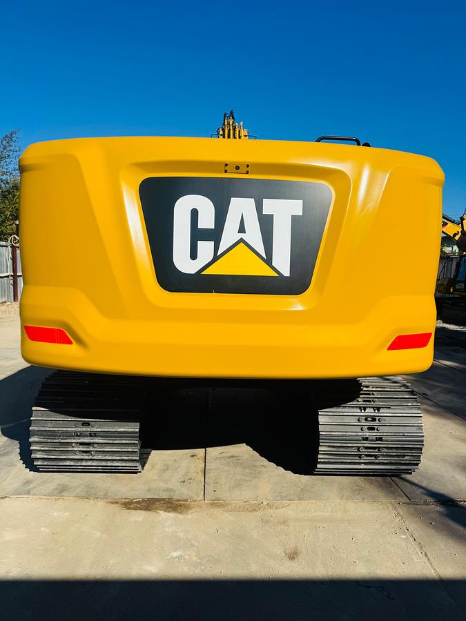 Used 2019 CAT 320-07B